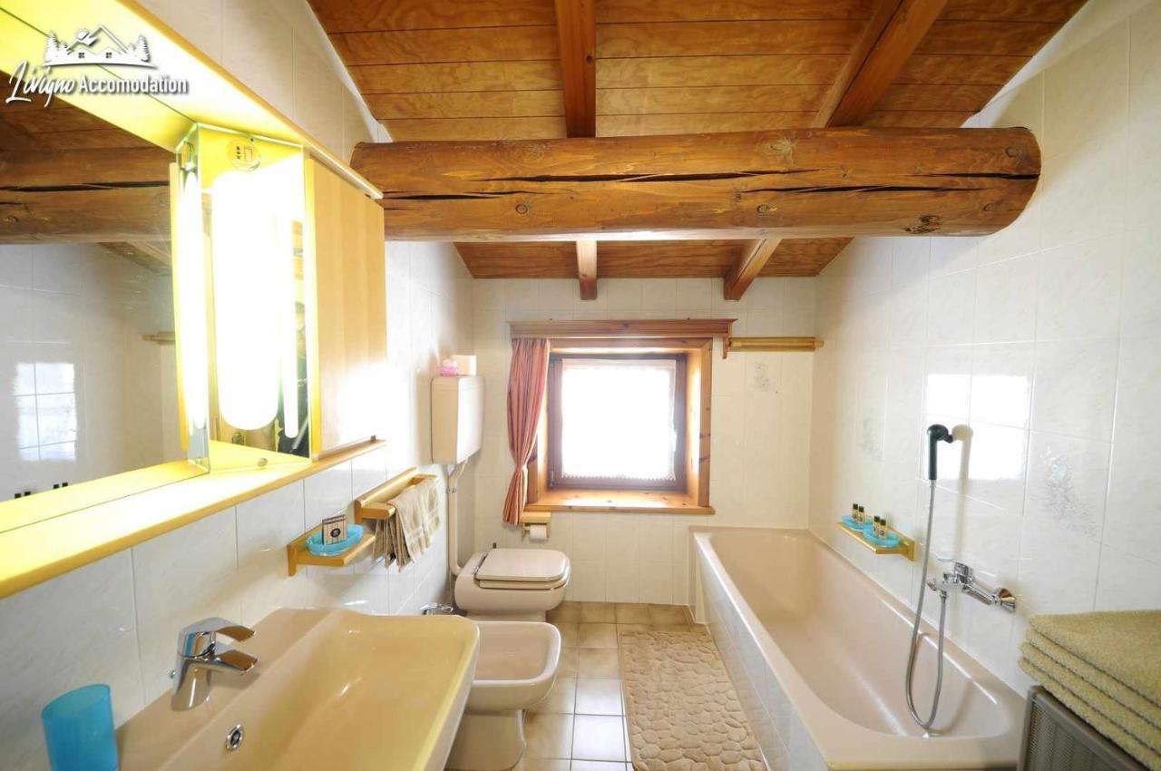 Appartamento Valeriano By Livigno Accomodation Екстериор снимка