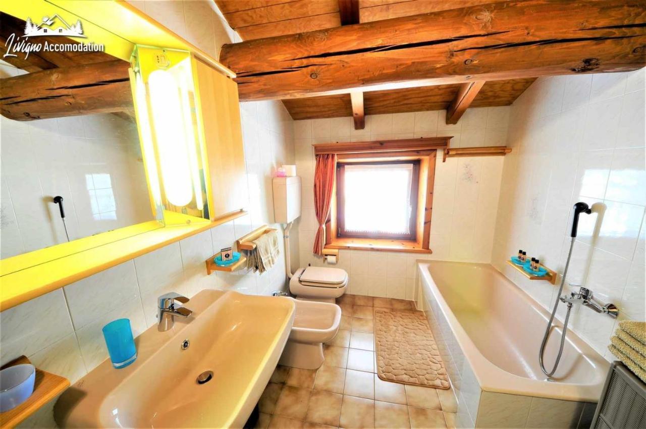 Appartamento Valeriano By Livigno Accomodation Екстериор снимка